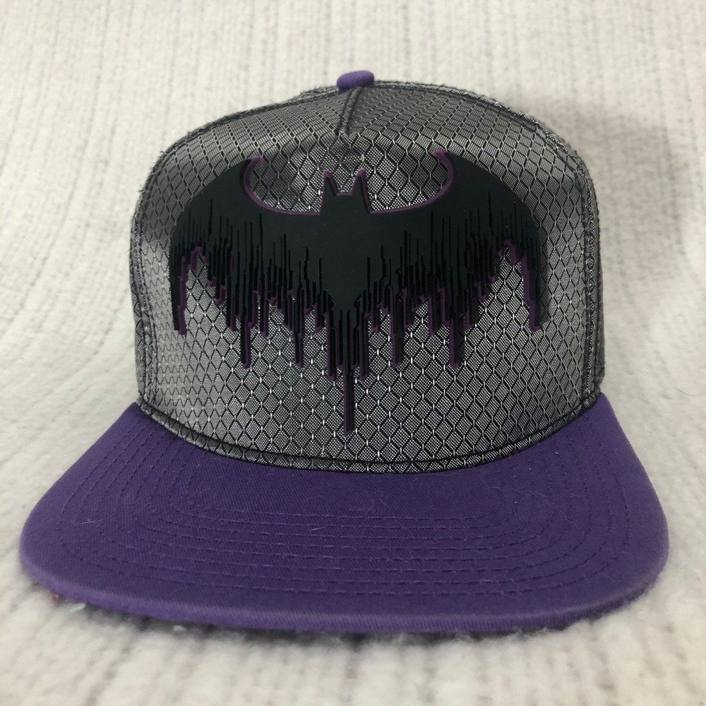Batman Snapback Hat Purple Bill Gray Drip 3D Logo Graphic One Size